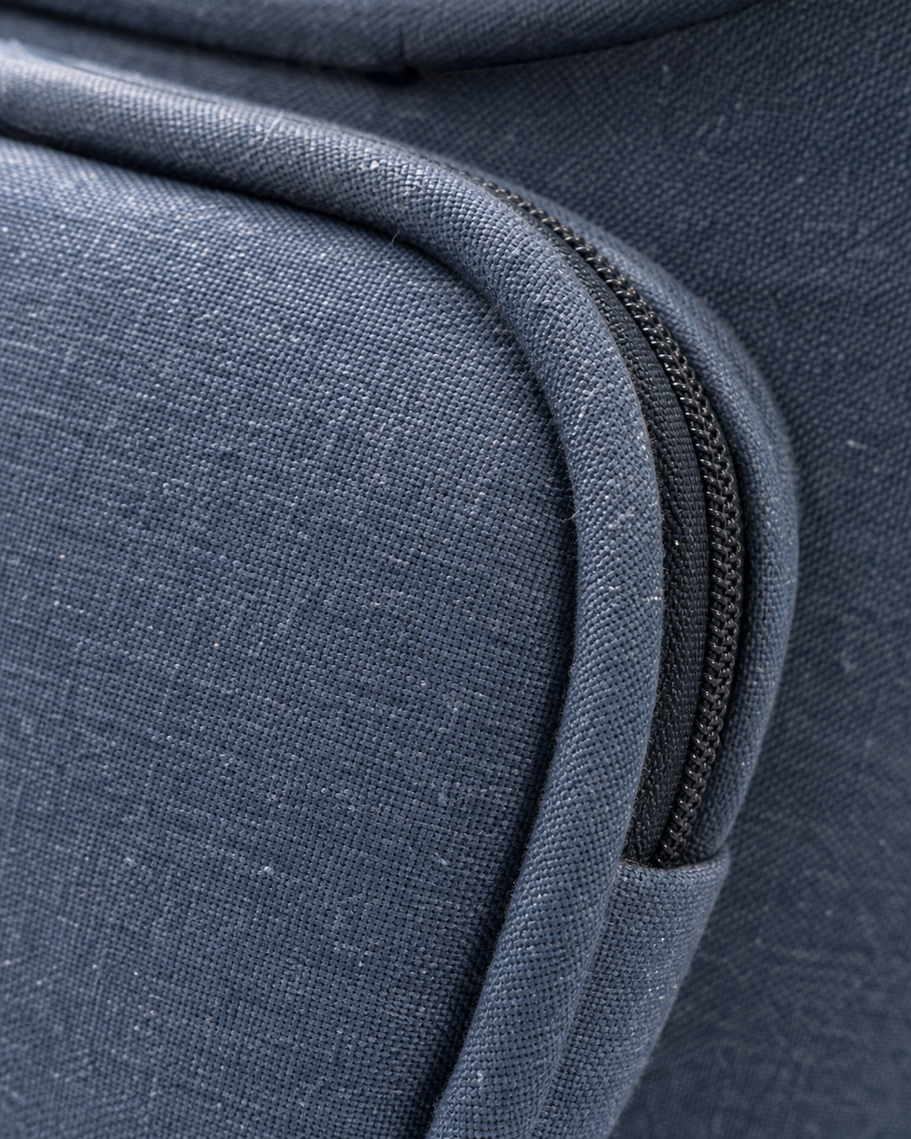Bubble Cat Backpack Anzio — close-up detail