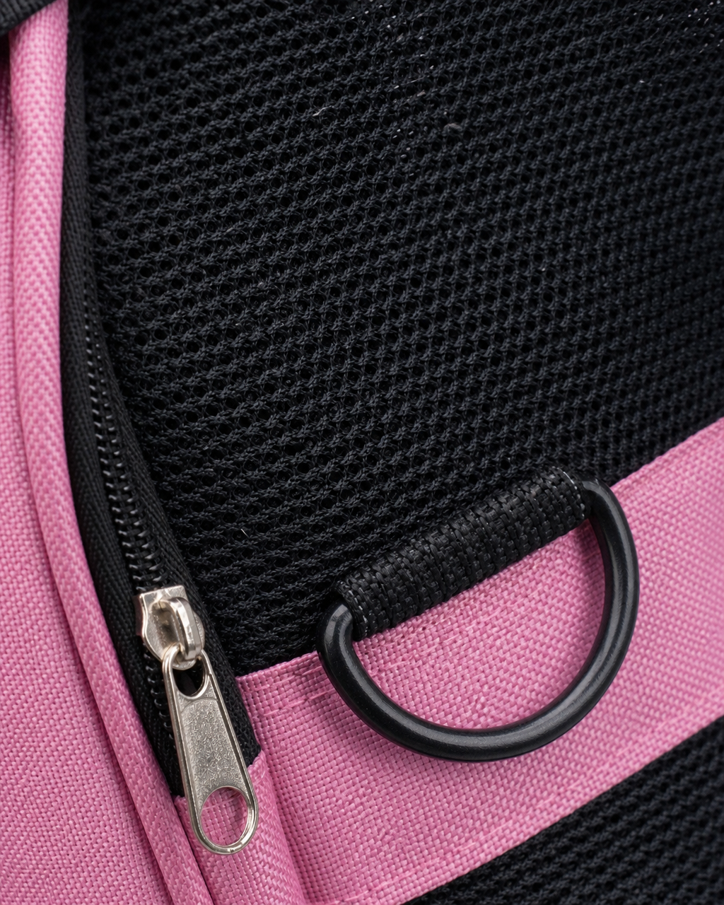 Cat Carrier Terracina — close-up detail